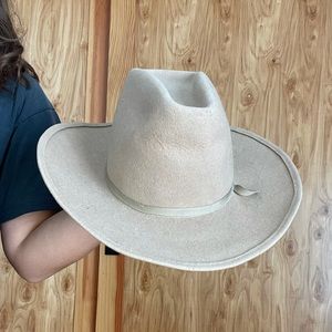 Beautiful Vintage Wool Pale Pink Cowboy Hat